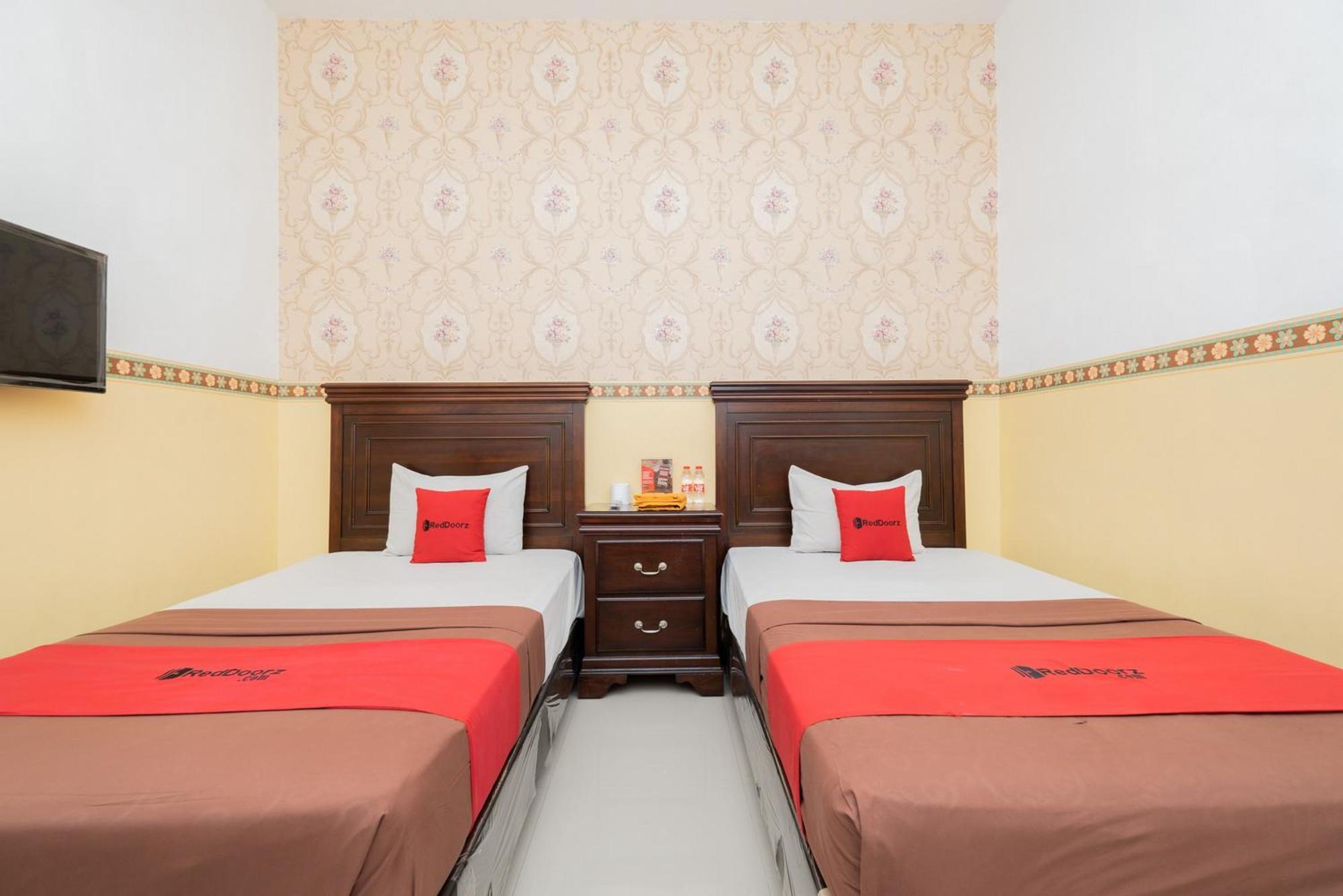 Reddoorz Near Taman Krida Budaya Malang Dış mekan fotoğraf